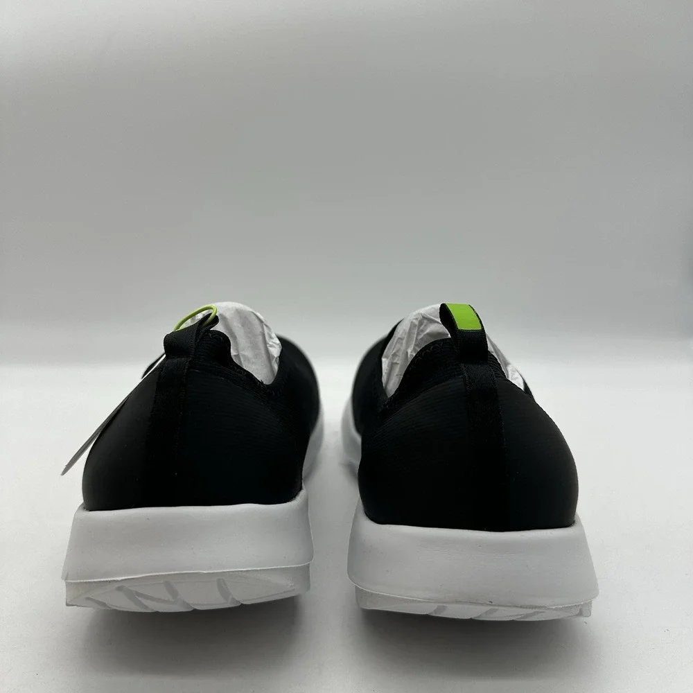 NIB Oofos OOMG Sport 5085 Men's Size 10 Recovery Slip On Shoes Black White